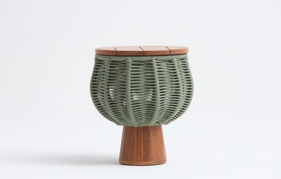 MESA LATERAL FRADE BAIXA