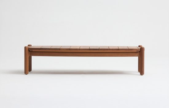 Mesa de Centro Anna com Tampo em Madeira