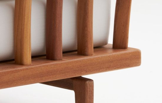 SOFÁ ARAÇARY COSTAS DETALHE COSTELAS - ESTÚDIO